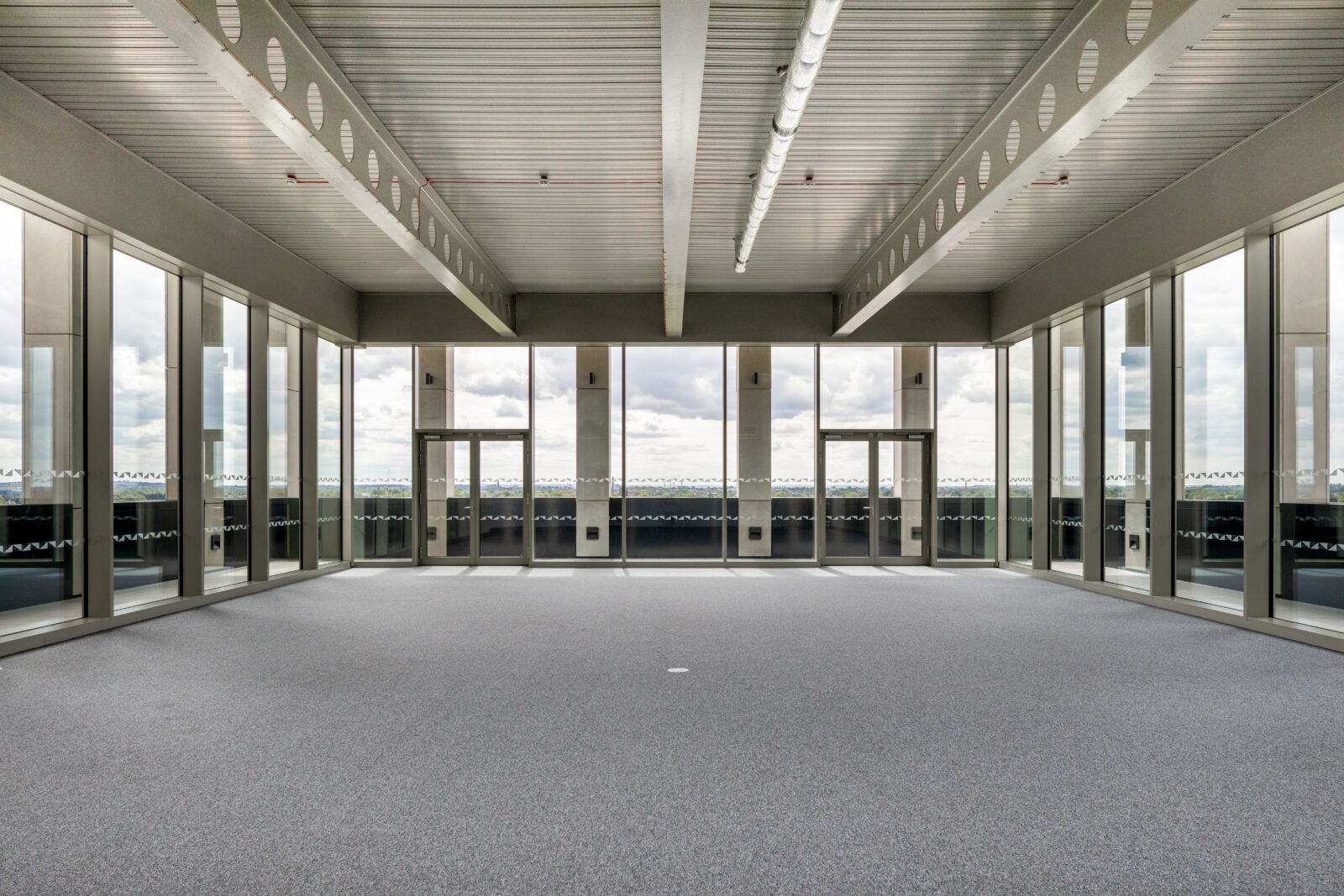 Lab and office space at Merlin Place Cambridge